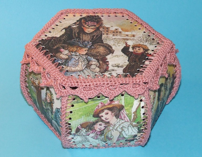 Hexagon Calendar Basket